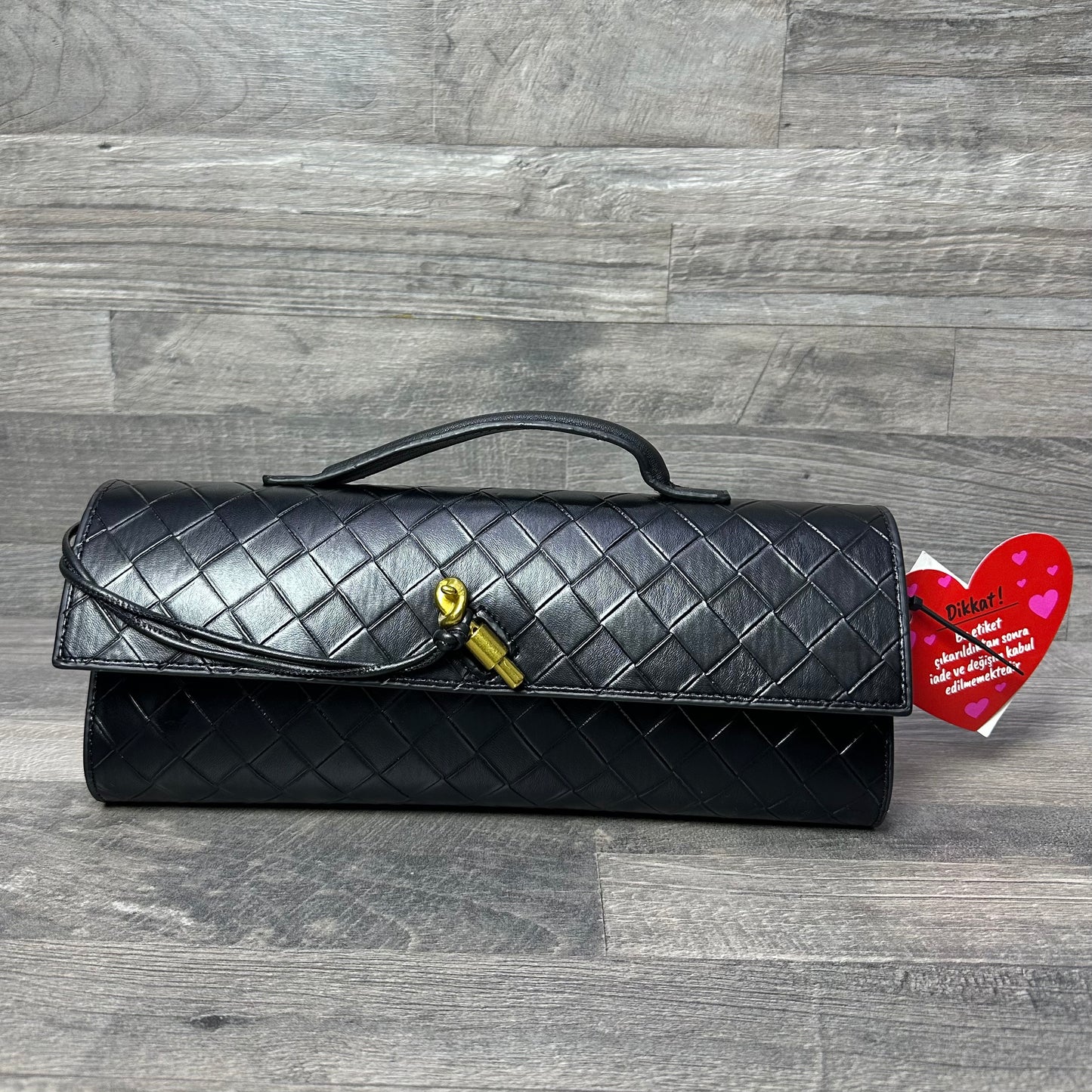 Bottega Veneta Andiamo Clutch Black