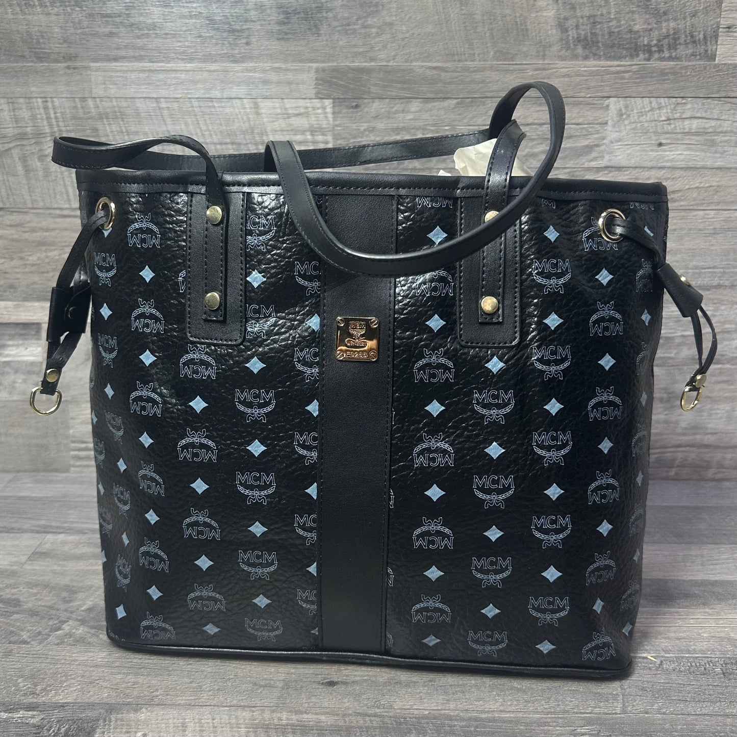 MCM Shopping Black Classic Size Bags