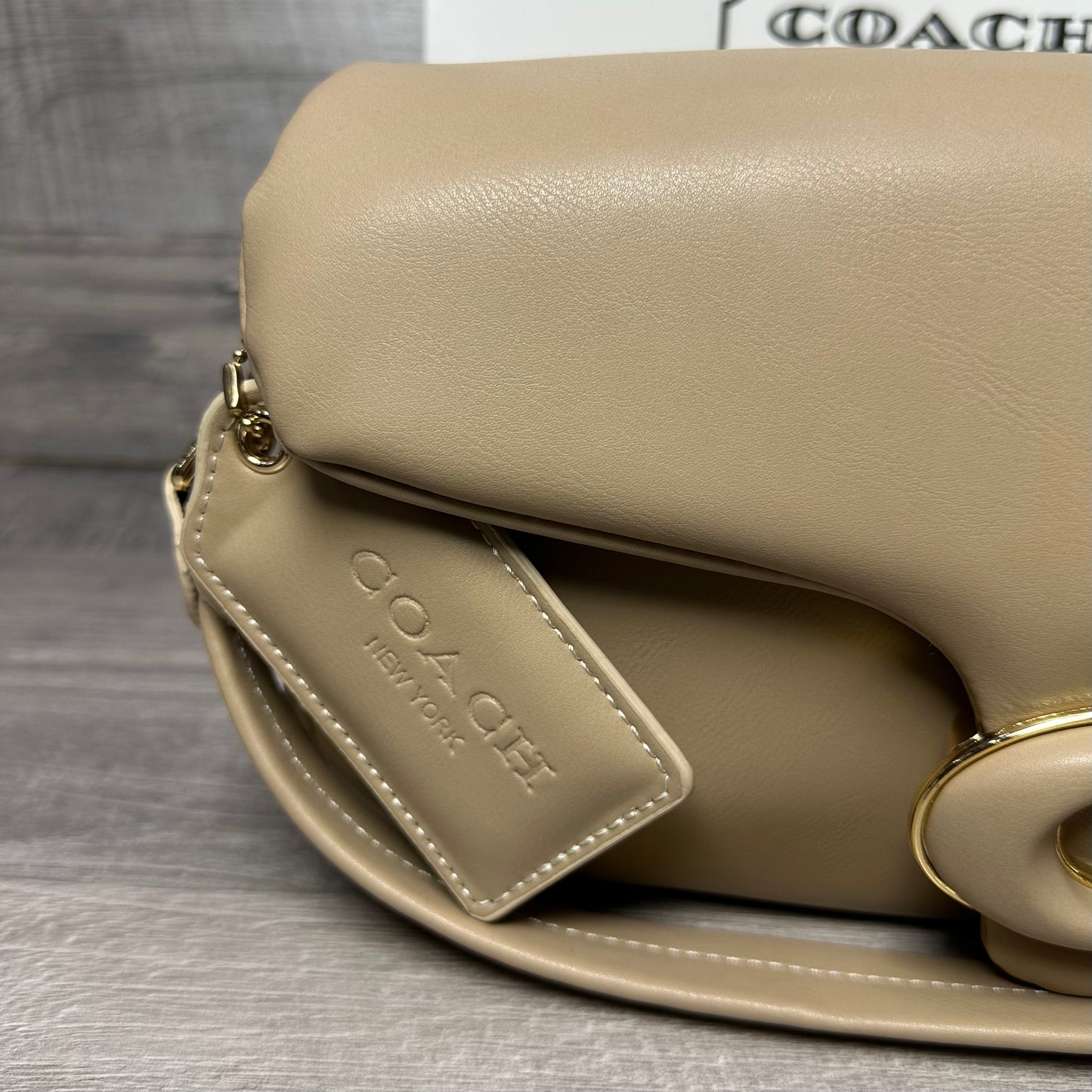 Coach Classic Beige bags N3