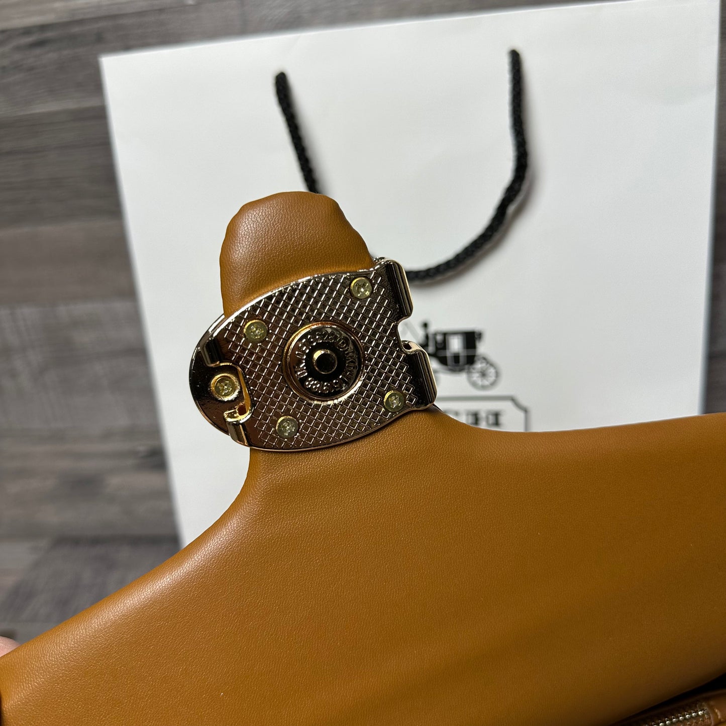 Coach Classic Brown bags N3