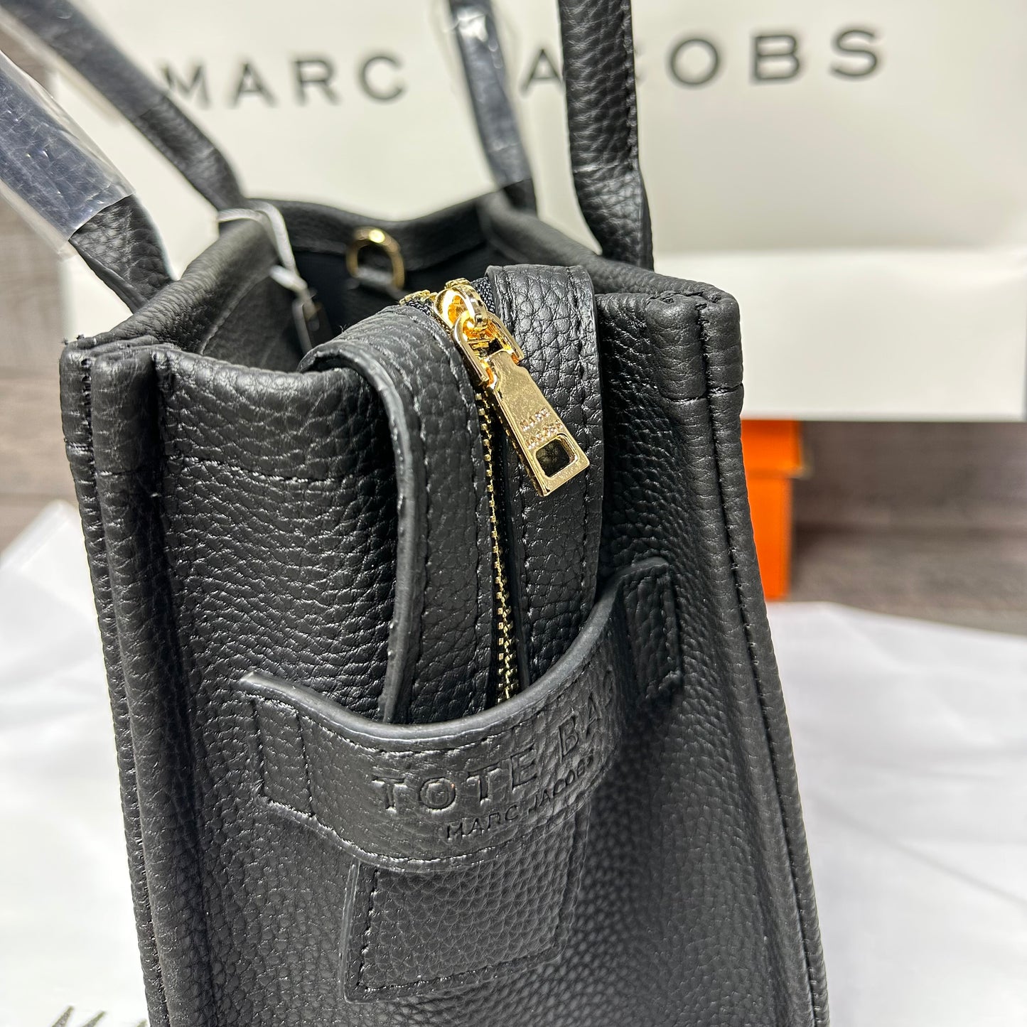 The Tote Bag Black Medium bags