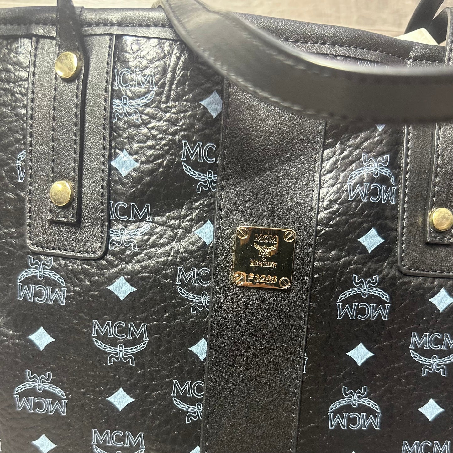 MCM Shopping Black Classic Size Bags