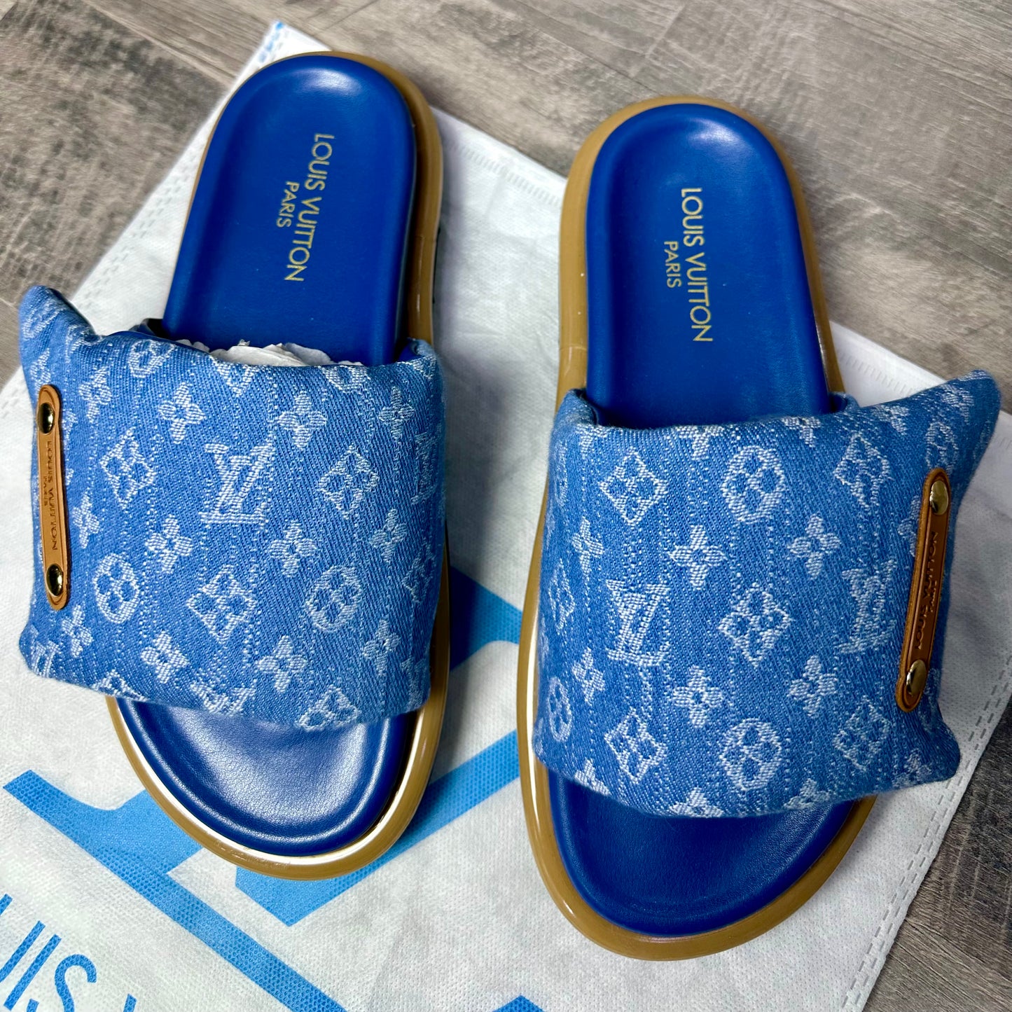 L-V Slide Summer Ss 2025