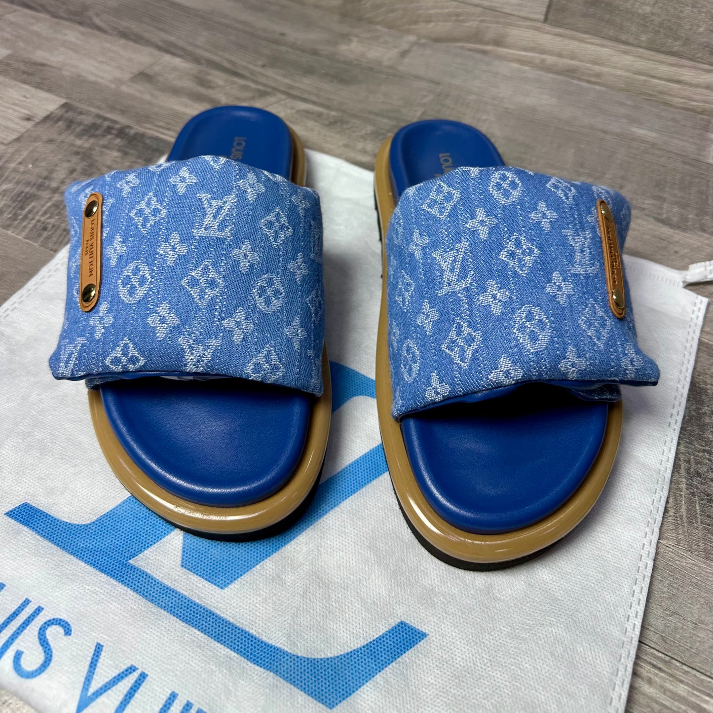 L-V Slide Summer Ss 2025